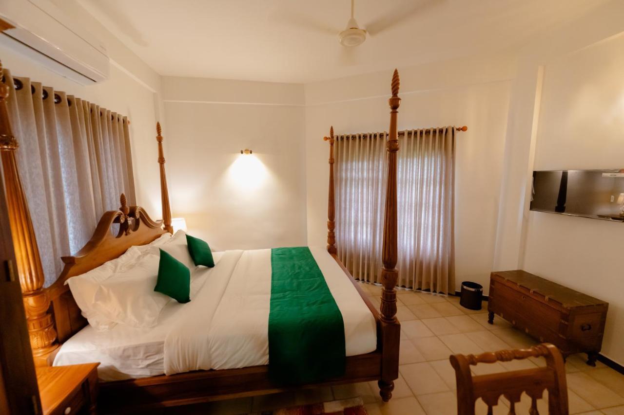 Fort Kochi Seacoast Inn Fortkochi מראה חיצוני תמונה
